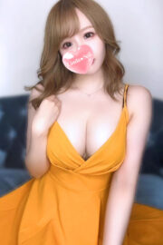 益若つばさ