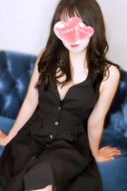 希崎せりか