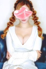 杉崎ゆりあ
