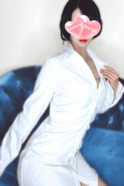 栗山すずか